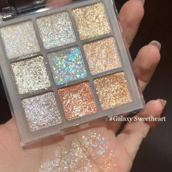 Full Pearlescent Eyeshadow Palette - Яскраві та Блискучі Пігменти