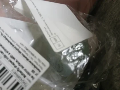 Бальзам для губ у формі метелика - зволоження та блиск photo review