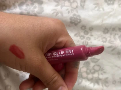 Гладкі губи з 10ml Mirror Lip Glaze – зволожуючий гель для губ photo review