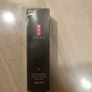 Makeup Fixer Spray - Довговічний та Водонепроникний photo review