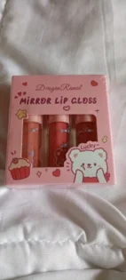 Гель для губ Dragon Ranee - якісний блиск для губ з зволожуючим ефектом photo review