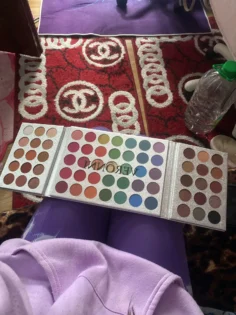 65-Color Eyeshadow Palette – Різноманітність для Вашого Макіяжу photo review