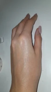 Гідратуючий хайлайтер - 4Color Face Liquid Highlighter для сяйва шкіри photo review