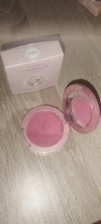 Бліде рум'яно - ніжний крем для макіяжу обличчя photo review