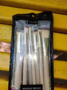 Макіяжні Пензлі MAANGE: Якість та Комфорт для Ідеального Зображення photo review