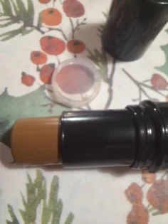 Бронзатор Contour Stick: Ідеальний Контур для Вашого Обличчя photo review