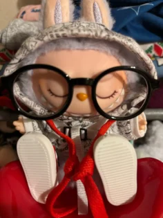 Безпечне сидіння для ляльок: Labubu Carseat для стильного інтер'єру photo review