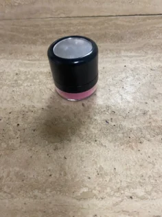 Powder Blusher - Найкращий рум'яний з грибоподібною головкою для вашого макіяжу photo review