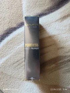 Moisturizing Transparent Jelly Primer - Довготривале утримання макіяжу photo review