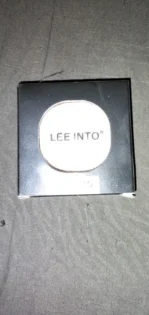 Highlighting Powder - Блискучий та Довговічний Хайлайтер від LEEINTO photo review