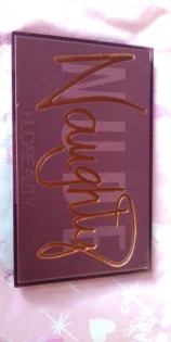 18 Colors Pomegranate Seeds Eyeshadow Palette – Яскраві відтінки для вашого макіяжу photo review