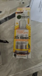 Відбілюючий еліксир для обличчя: зменшує пори і висвітлює шкіру photo review