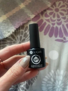 Гель-лак UR SUGAR: Базовий гель для міцних та красивих нігтів photo review