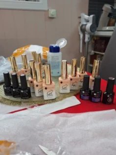 Гель лак UR SUGAR – блискучий вибір для манікюру! photo review