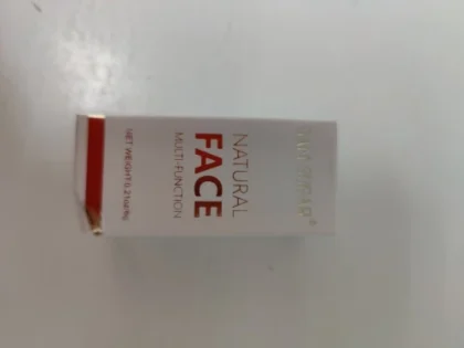 SAM SUGAR Highlighter Stick - Ідеальне вирішення для сяючої шкіри photo review