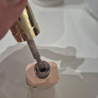 Гель лак UR SUGAR – блискучий вибір для манікюру! photo review