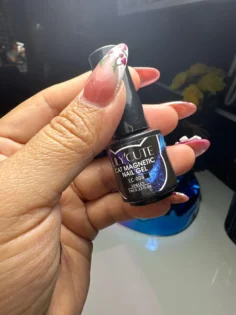 Cat Magnetic Gel - LILYCUTE 7ml для яскравого манікюру photo review