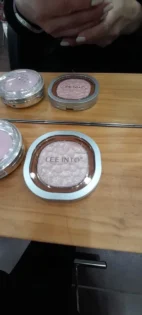 LEEINTO порошок для сяючого макіяжу - ідеальний вибір для ваших очей photo review