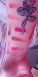 Матова блискуча палітра тіней для повік – яскраві червоні відтінки photo review