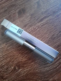 Жидкий хайлайтер для обличчя – стильний контур та освітлення photo review