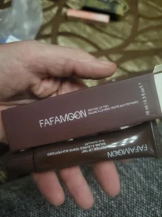 Глянцевий губний блеск: ненав’язливий об'єм і зволоження для ваших губ photo review