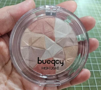 Люкс Глоу Хайлайтер та Бронзер Палітра - Сяйво для Вашого Обличчя photo review