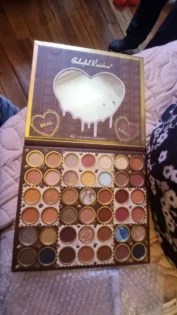 42 Colors Rainbow Eyeshadow Palette - Яскраві тіні для повік photo review