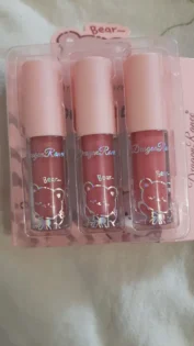 Гель для губ Dragon Ranee - якісний блиск для губ з зволожуючим ефектом photo review