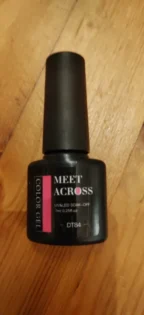 Флуоресцентний гель лак MEET ACROSS - яскравий стиль для вашого манікюру photo review