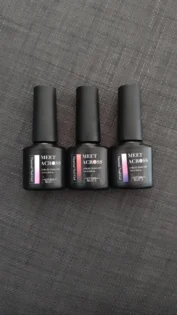 Термальний гель-лак MEET ACROSS - зміна кольору та манікюрна елегантність photo review