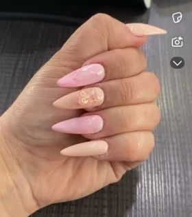 Гель лак UR SUGAR 15ml - ніжно-рожевий та яскравий манікюр photo review