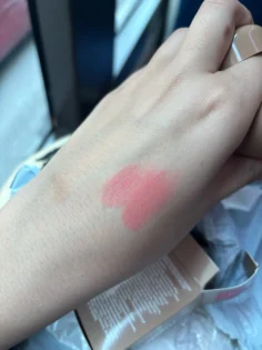 RHODE Makeup: Кращий румянець та блиск для губ photo review