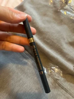 Водостійкий Олівець для Очей - Чорний та Коричневий для Ідеального Макіяжу photo review