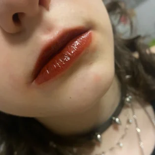 Ліпкондиціонер Transparent Lip Oil: волога та краса ваших губ photo review