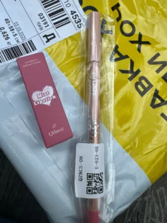Водостійкий матовий олівець для губ 2 в 1 – ідеальний контур та насичений колір на цілий день photo review