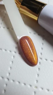 Катяка Гель Лак Стекляна Бісерна З Рефлексивним Магнітним Ефектом photo review