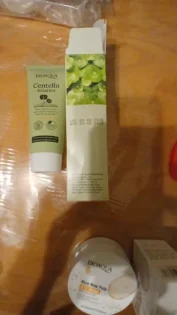 BIOAQUA Centella Asiatica: Кращий очищуючий засіб для вашої шкіри photo review