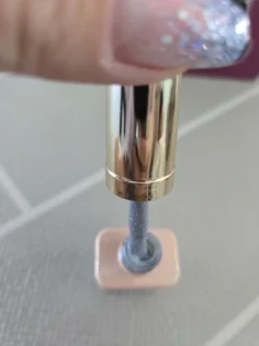 LILYCUTE Фіолетовий Блискучий Гель Лак для Нігтей: Ідеальне Покриття для Манікюру photo review