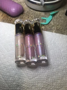 Гліттерний Блискучий Губний Бальзам з 9 Кольорів photo review