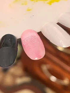 Флуоресцентний гель лак MEET ACROSS - яскравий стиль для вашого манікюру photo review