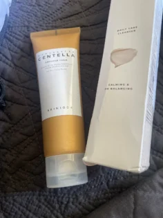 Глибоке очищення обличчя – Facial Cleanser для ніжного контролю за олією photo review