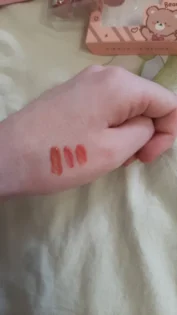 Гель для губ Dragon Ranee - якісний блиск для губ з зволожуючим ефектом photo review