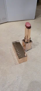 Матова помада O.TWO.O: досконалий вигляд з 24-годинною стійкістю photo review