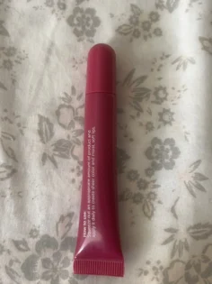 Гладкі губи з 10ml Mirror Lip Glaze – зволожуючий гель для губ photo review