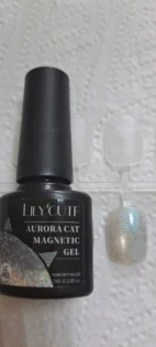Cat Magnetic Gel Polish - Яскрава Ніготь для Вашої Краси photo review