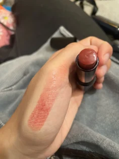 Дзеркальна зволожуюча помада — стійкий блиск для губ 2-в-1 | Ідеальний подарунок до Дня Валентина photo review