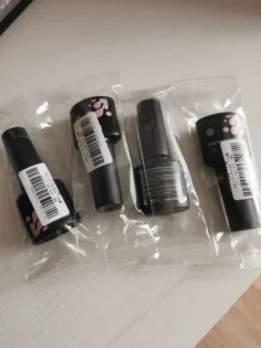 Гель для нігтів LILYCUTE: Темно-пурпурний гель лак для манікюру photo review