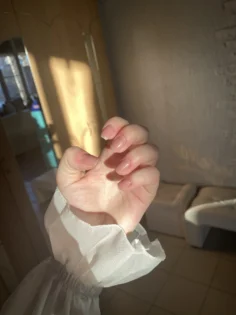 LILYCUTE Глітерний лак для нігтів: Яскравий весняний манікюр! photo review