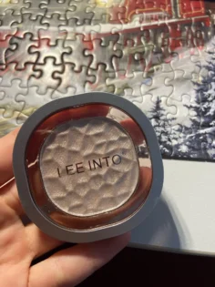 LEEINTO порошок для сяючого макіяжу - ідеальний вибір для ваших очей photo review