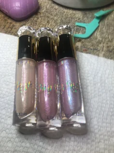 Гліттерний Блискучий Губний Бальзам з 9 Кольорів photo review